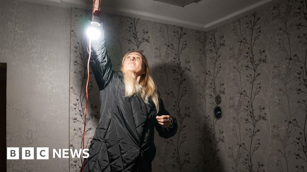 Ukrainians brace for -20C despite energy truce: 'It will be a catastrophe'