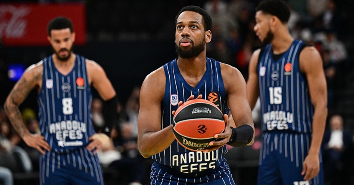 Beşiktaş – Anadolu Efes maçı hangi kanalda, saat kaçta? Beşiktaş