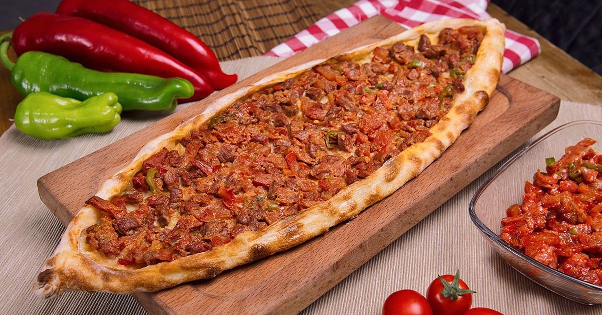 Evde pide nasıl yapılır? Doğal, kolay ve lezzetli ev yapımı pide tarifi ymk