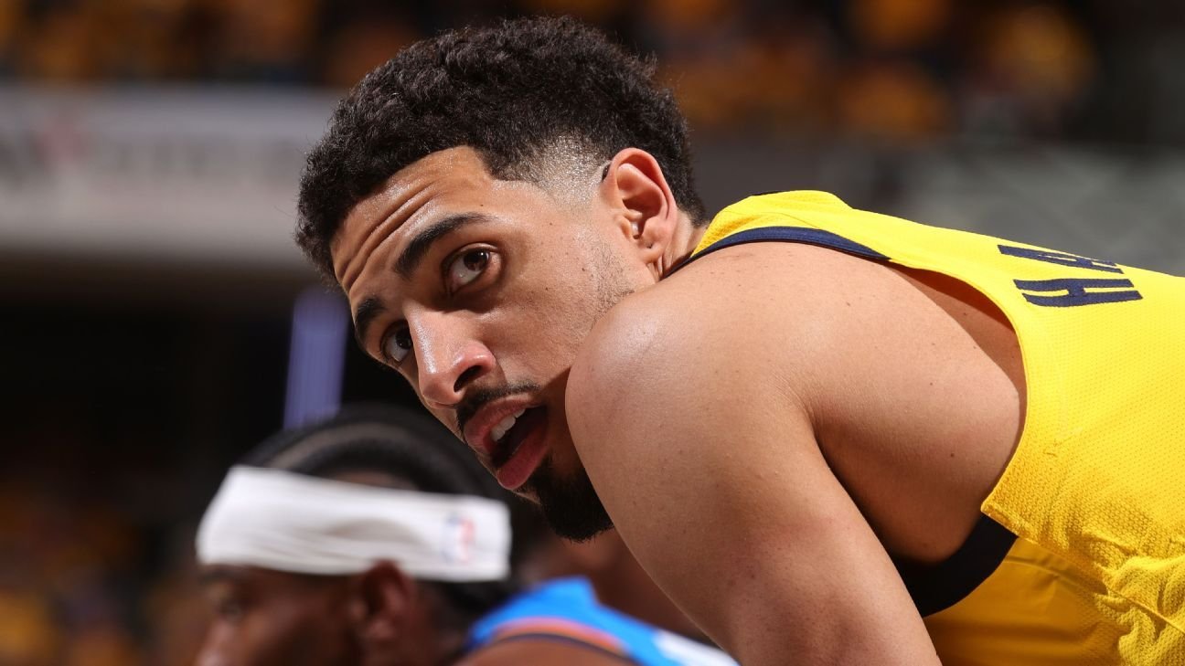 Tyrese Haliburton diagnosed with shingles, away from Pacers