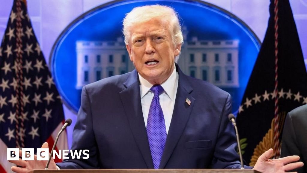 Trump brings in new 10% tariff as Supreme Court rejects his global import taxes