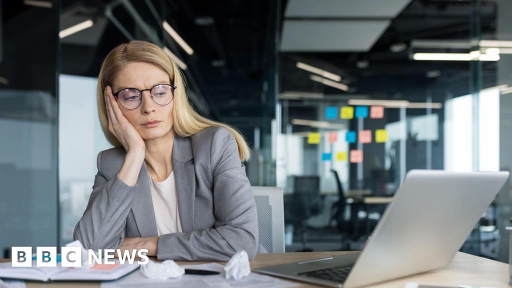 Is your boss toxic? This is how to handle them