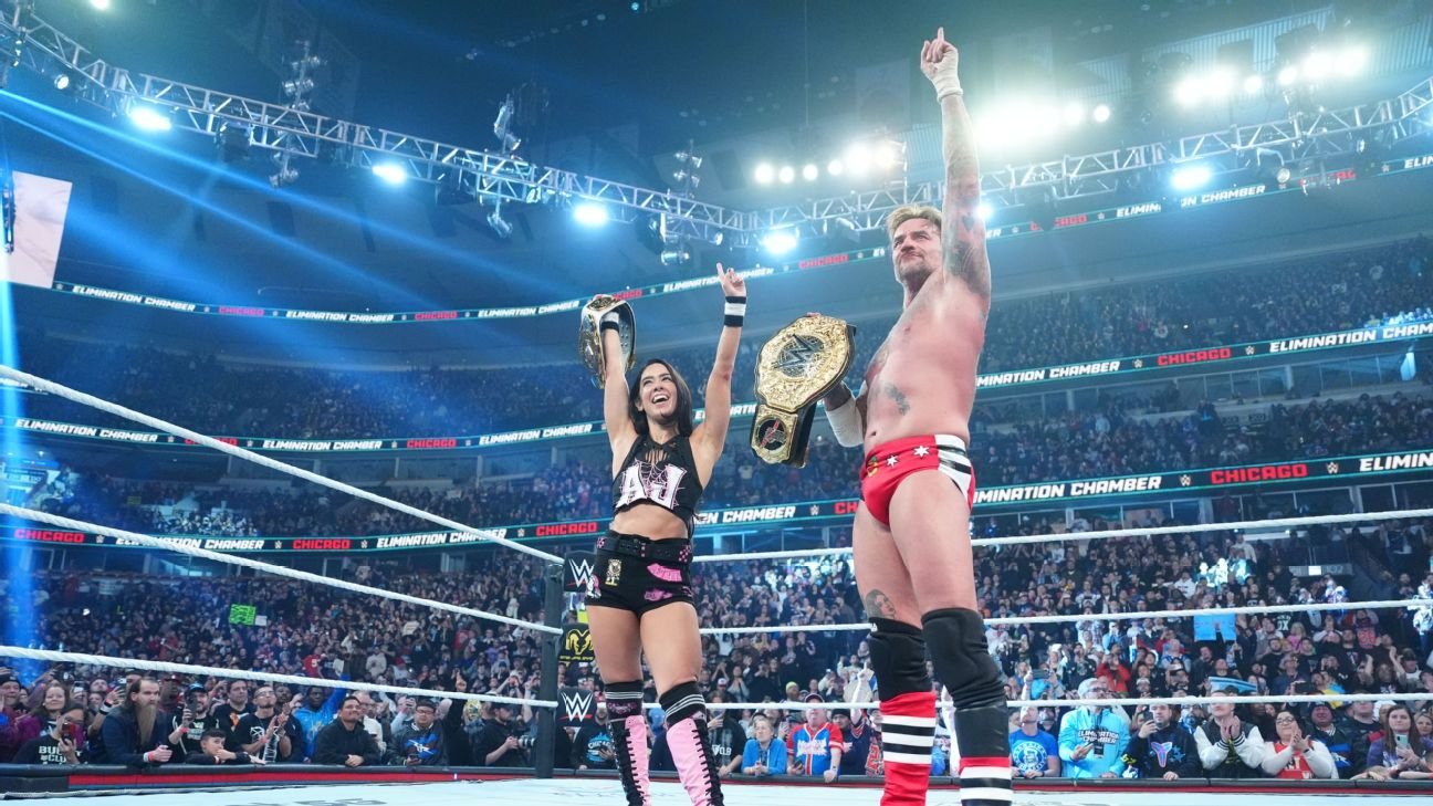 WWE takeaways: Only one surprising outcome at Elimination Chamber