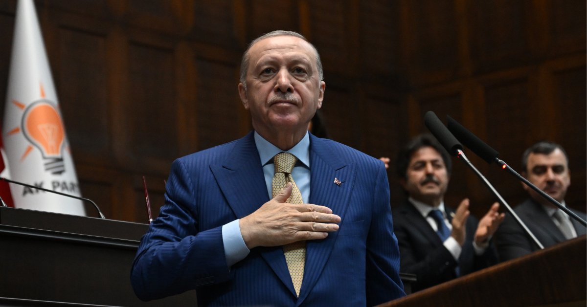 Cumhurbaşkanı Erdoğan’dan 12 Dev Adam’a tebrik telefonu!