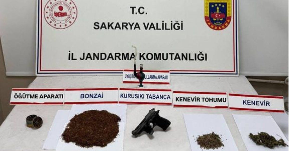 Sakarya’da uyuşturucu operasyonunda yakalanan 2 zanlı tutuklandı