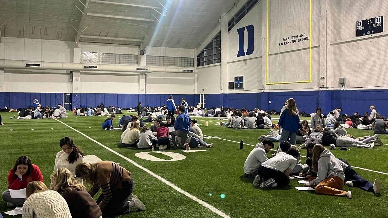 Inside the Krzyzewskiville ordering test, Duke’s ultimate fan exam