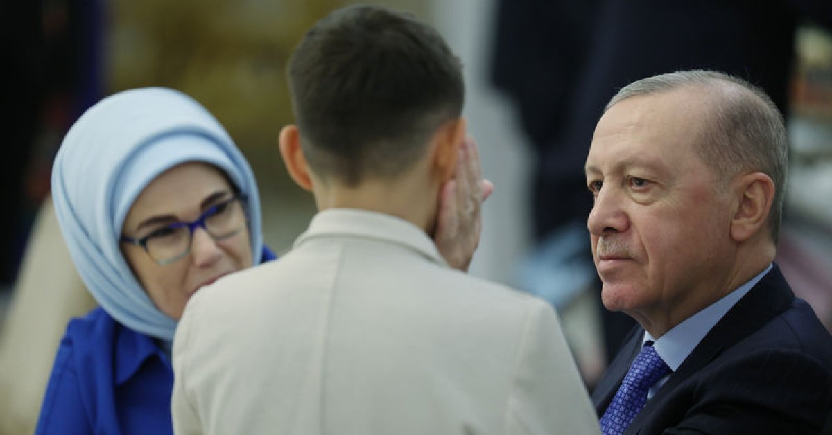 Cumhurbaşkanı Erdoğan, devlet himayesindeki çocuklarla iftarda bir araya geldi