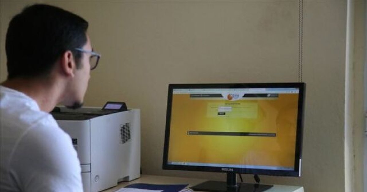 YKS GEÇ BAŞVURU 2026 TARİHLERİ BELLİ OLDU! ÖSYM kılavuzu ile 2026 YKS geç başvuru ne zaman, sınav ücreti ne kadar? AYT, TYT, YDT saatleri