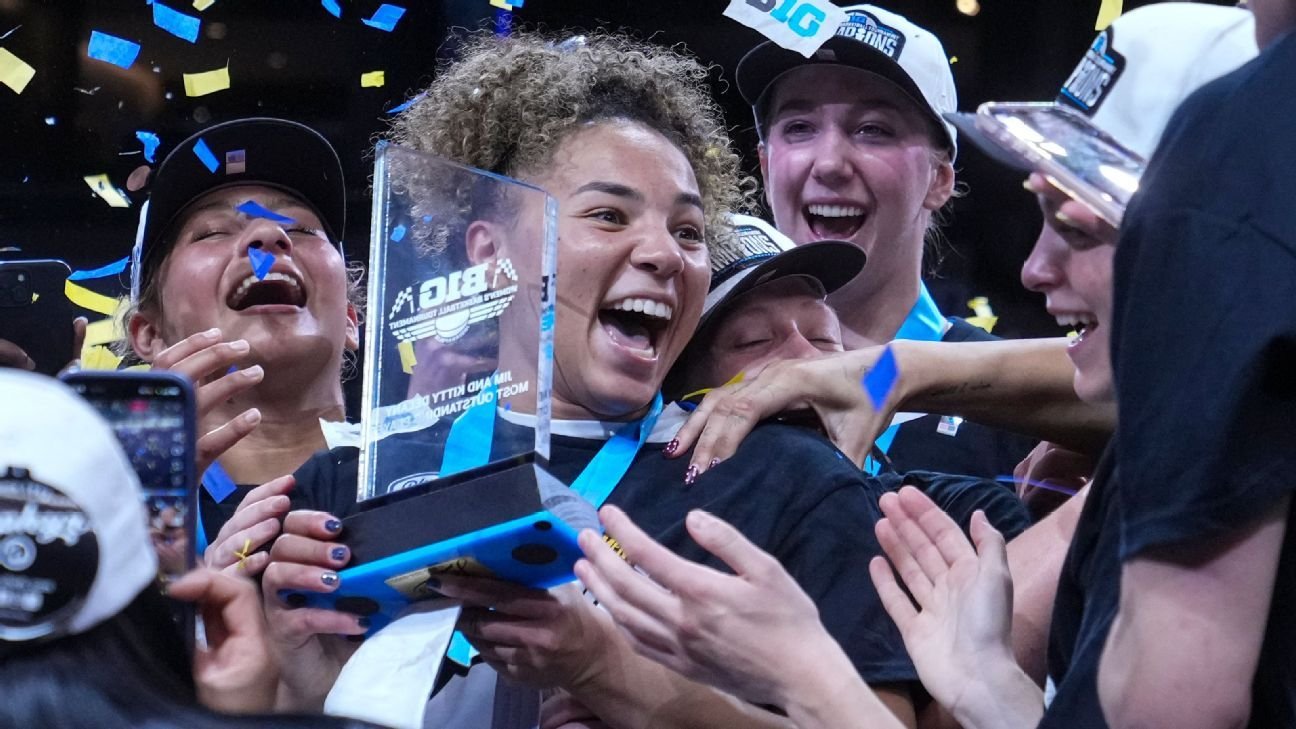 UCLA rolls to second straight women’s Big Ten tourney title