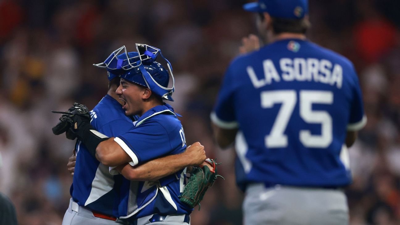 Italy upsets Team USA in World Baseball Classic shocker