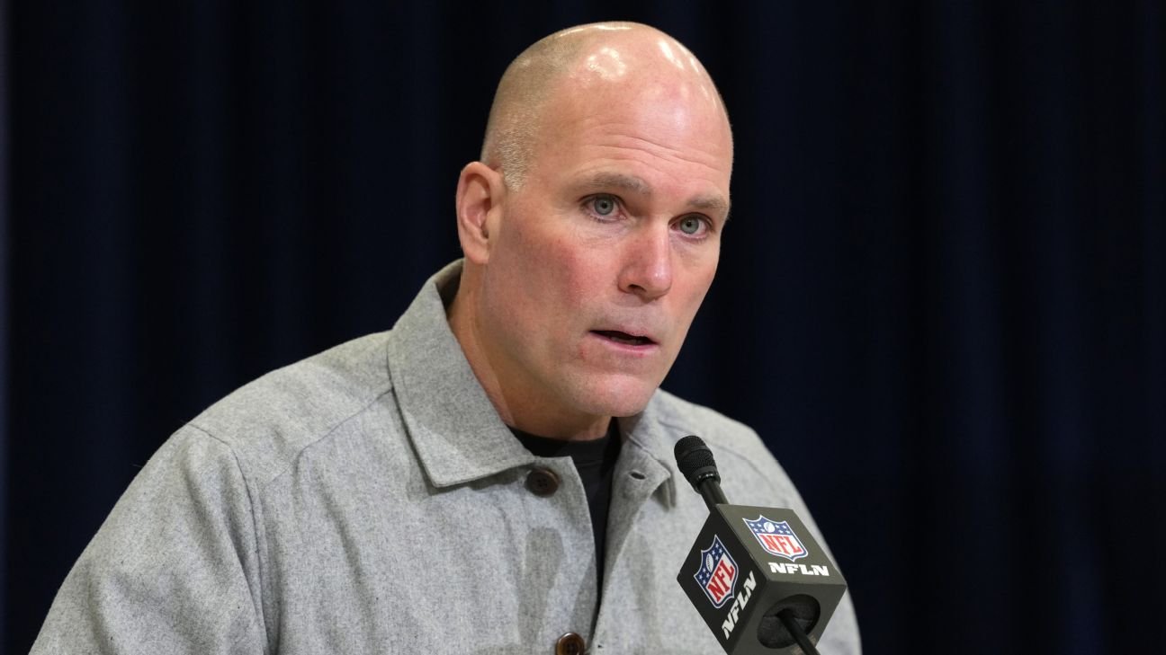 Ravens’ DeCosta ‘gutted’ that Maxx Crosby trade fell through