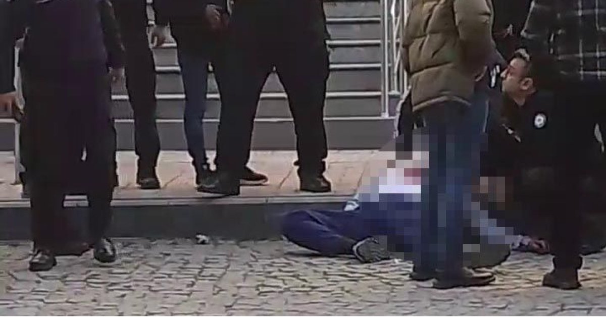 Adliye önünde cinsel istismar cinayeti! Kalbinden bıçakladı