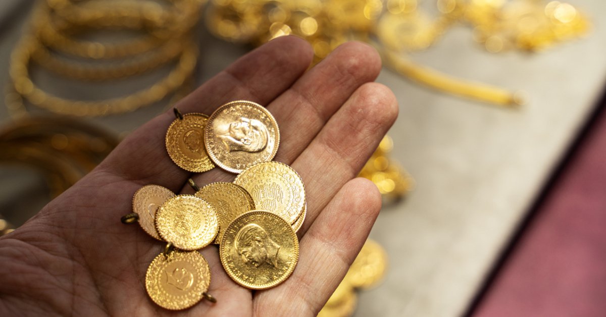 Altın düşüşte! Bugün Cumhuriyet altını, tam, yarım, çeyrek altın ve gram altın ne kadar?