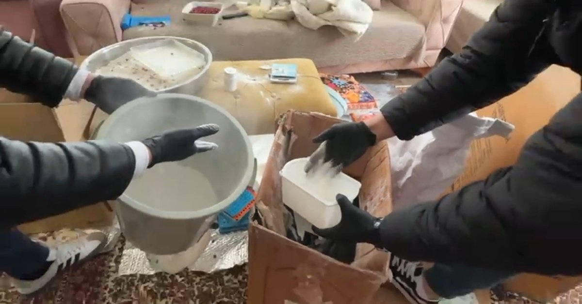 Son dakika: İstanbul’da zehir tacirlerine operasyon: 5 gözaltı