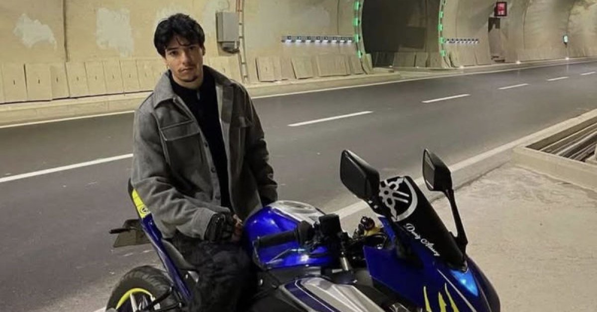 Son dakika: Antalya’da motosiklet kazasında 21 yaşındaki genç hayattan koptu