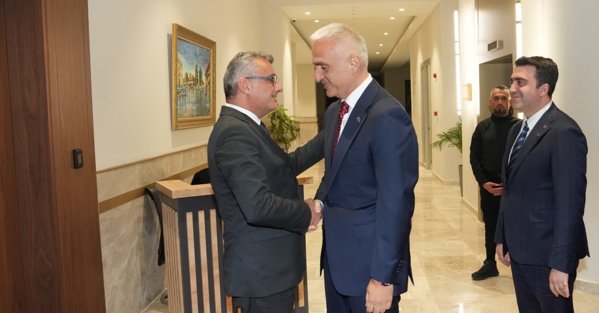 Türkiye–KKTC kardeşliği Lefkoşa’da aynı sofrada buluştu