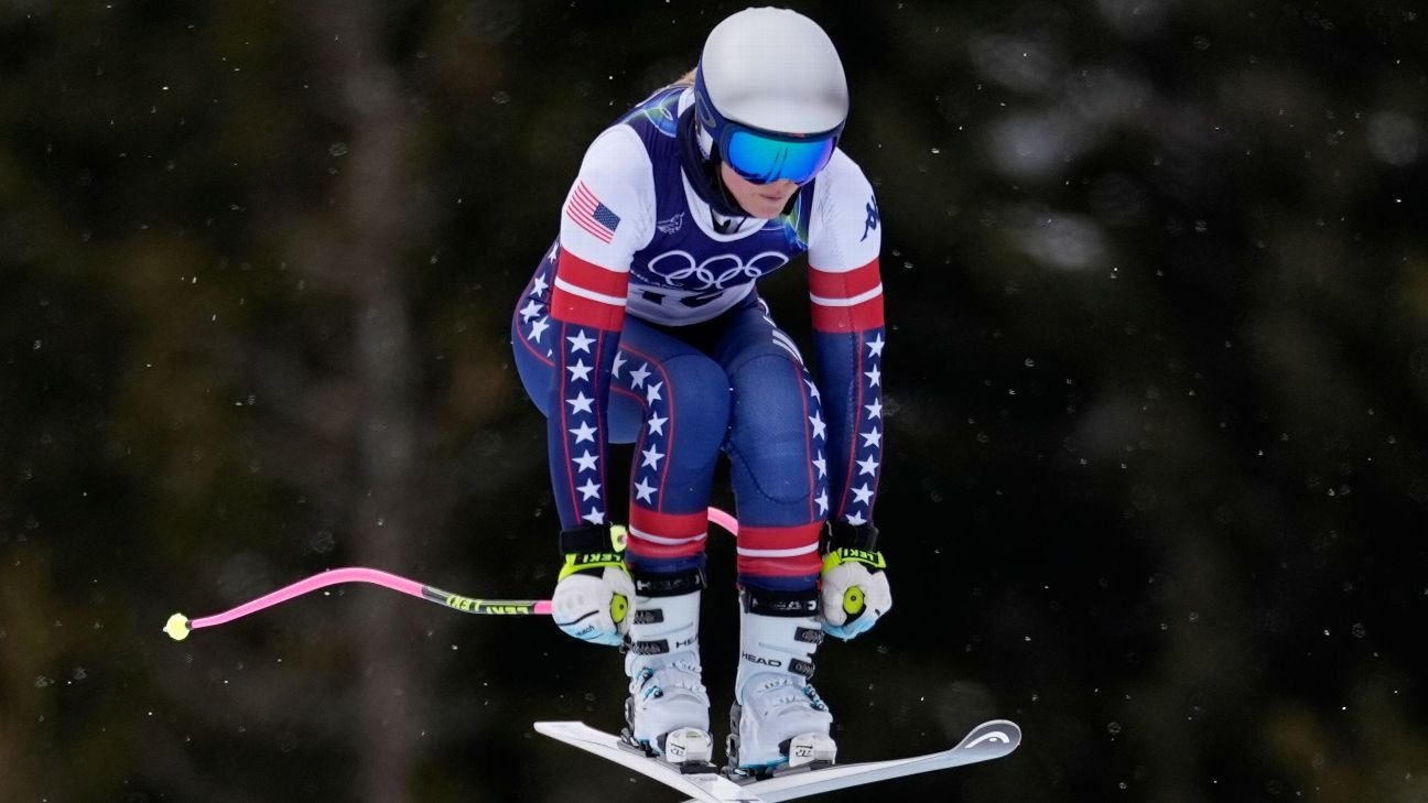 Lindsey Vonn not ready to discuss her future in ski racing