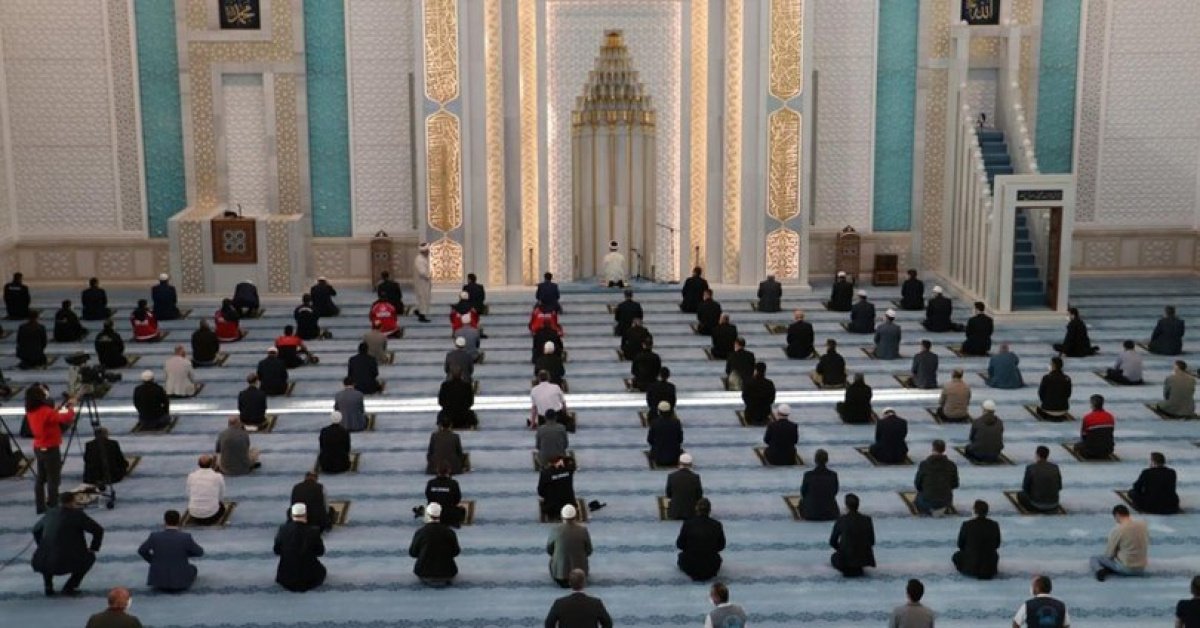 Adıyaman bayram namazı ne zaman, saat kaçta kılınacak?