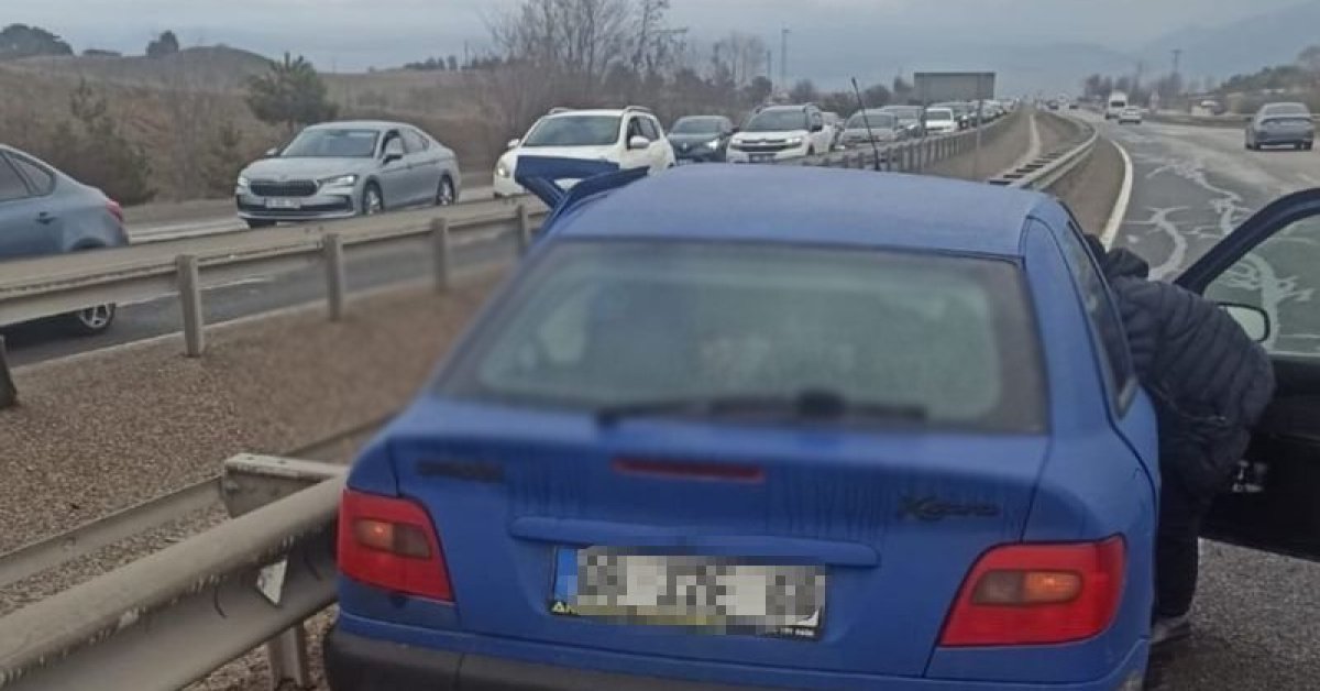 Karabük’te el freni çekilmeyen araç kaza yaptı! 1 ölü, 3 yaralı