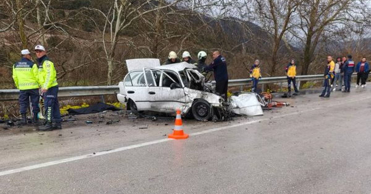 Isparta’da nişanlı çift kazada can verdi