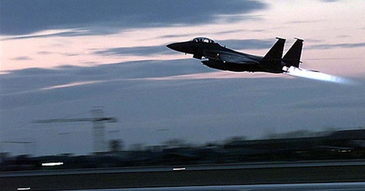 İran ordusu: Ülkenin güneyinde bir F-15 savaş uçağı düşürüldü