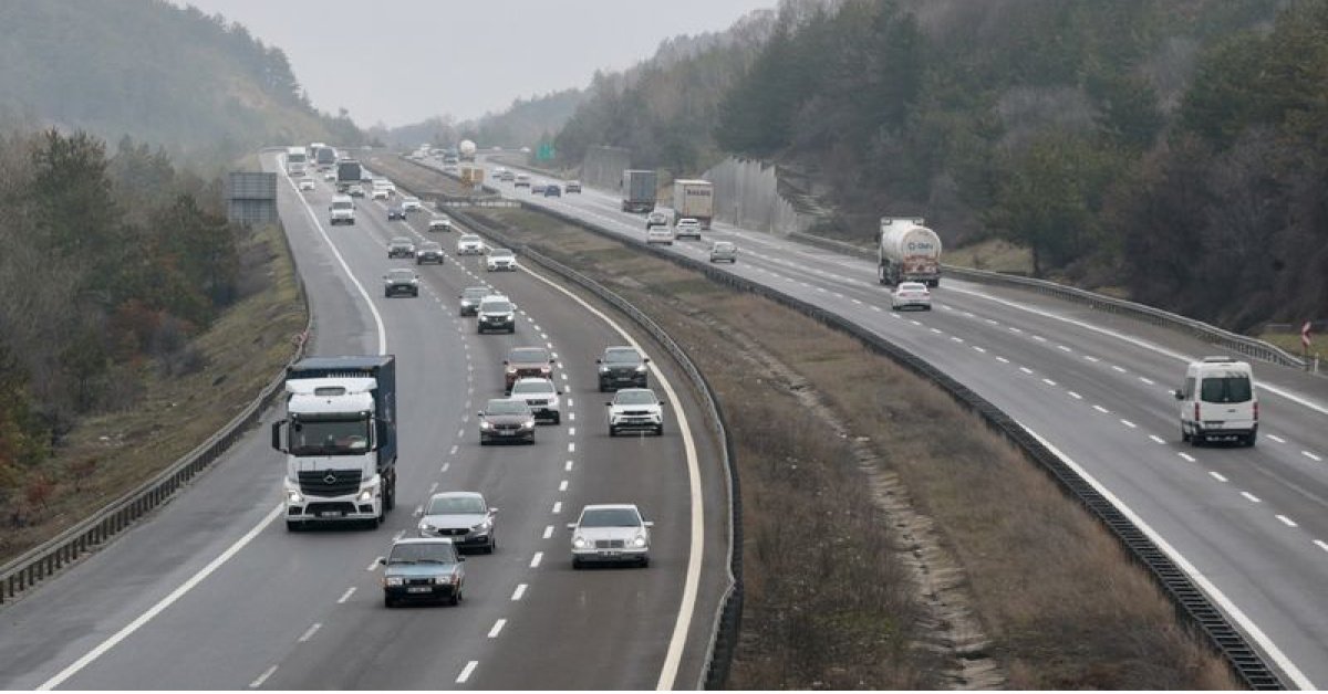 Dönüş yolunda akıcı yoğunluk | Son dakika haberleri