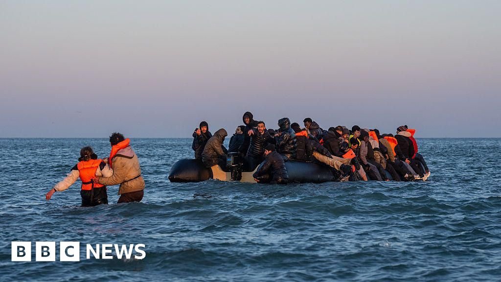 UK asylum appeal backlog at record high of 80,000