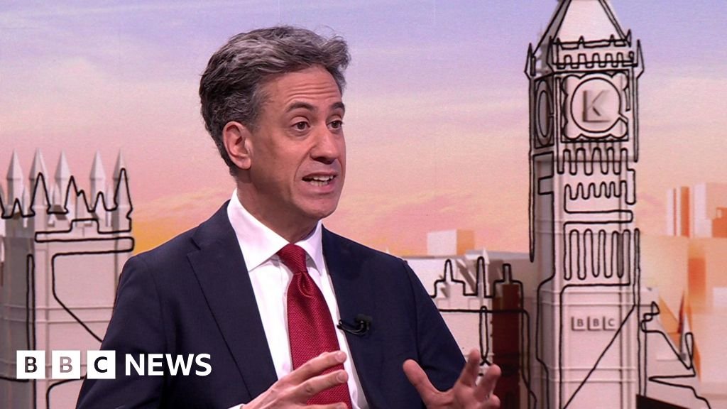 We will intervene on energy bills 'if necessary', says Miliband