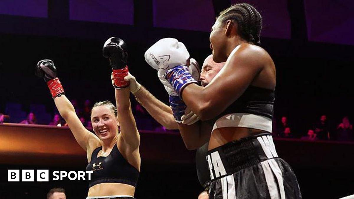 Jade Jones: Boxing debut win for Olympic taekwondo champion