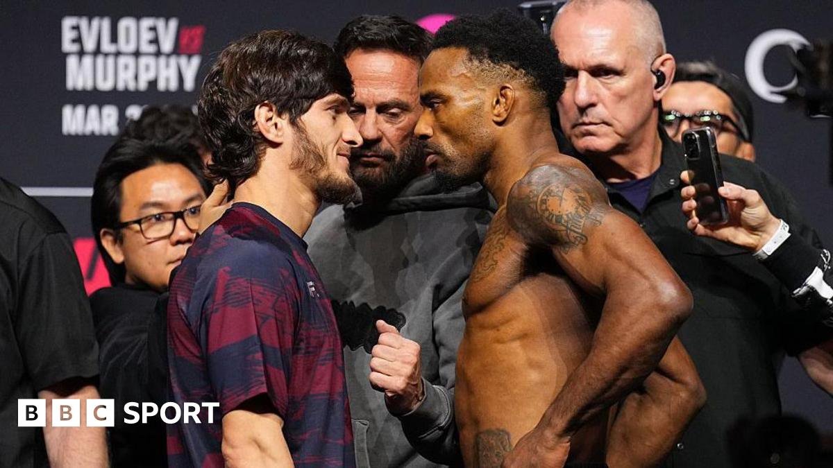 UFC London: Lerone Murphy and Movsar Evloev in cold staredown before featherweight fight
