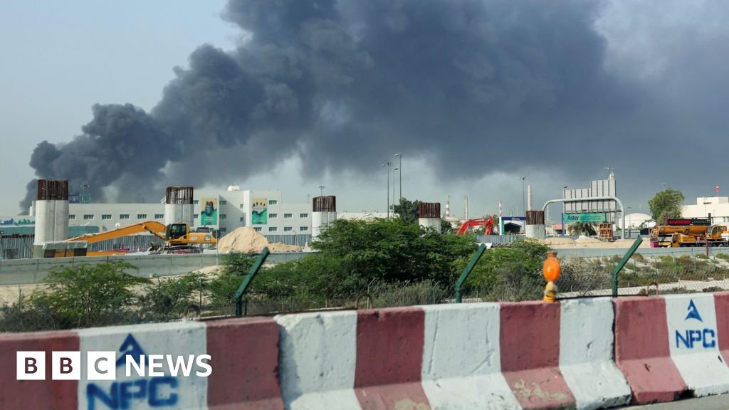 One killed and 11 injured at Dubai and Abu Dhabi airports as Iran strikes region
