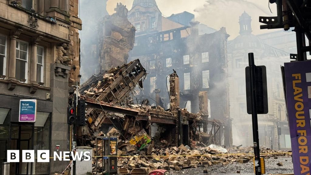 Glasgow Central Station remains closed in aftermath of fire