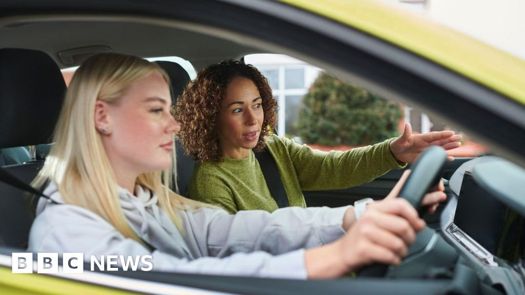 Dates confirmed for new driving test booking rules