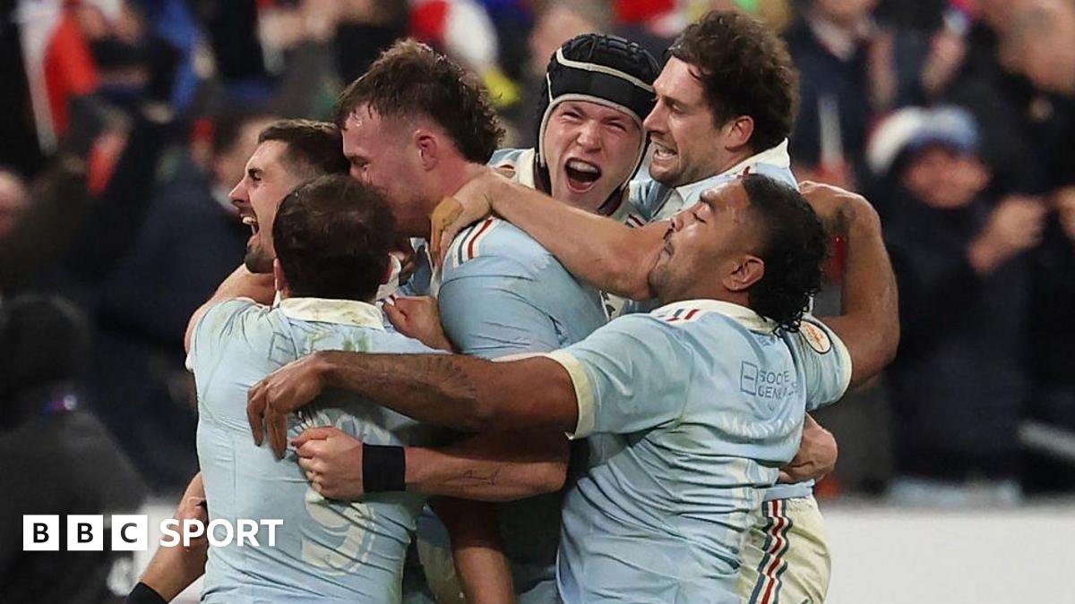 Six Nations: France win last-gasp thriller to beat England and clinch title