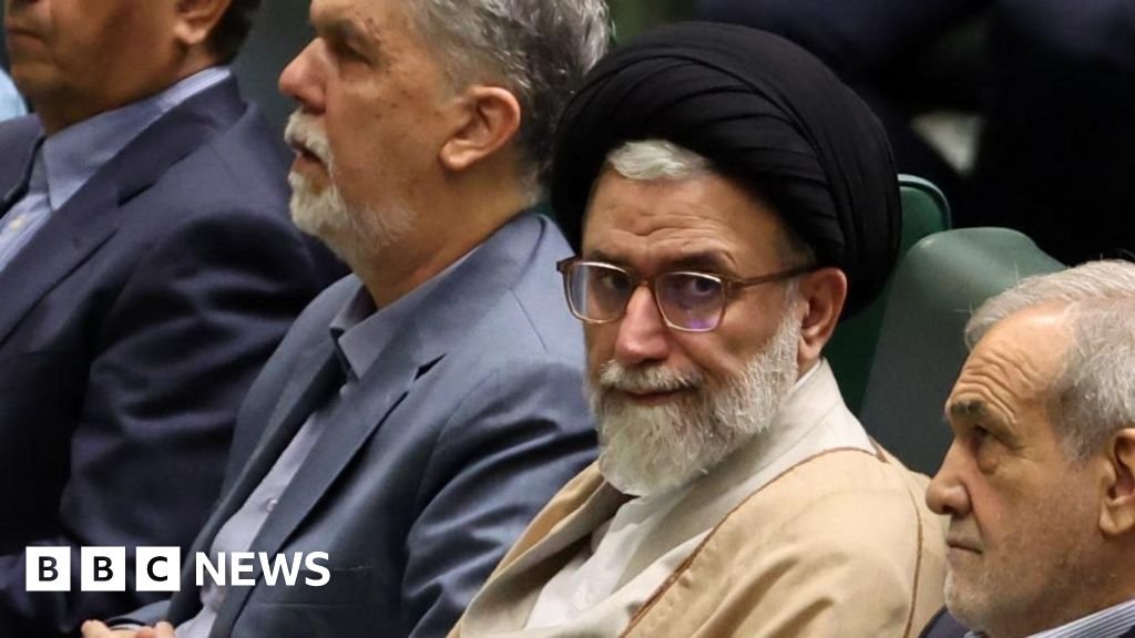 Iran's intelligence minister Esmail Khatib killed